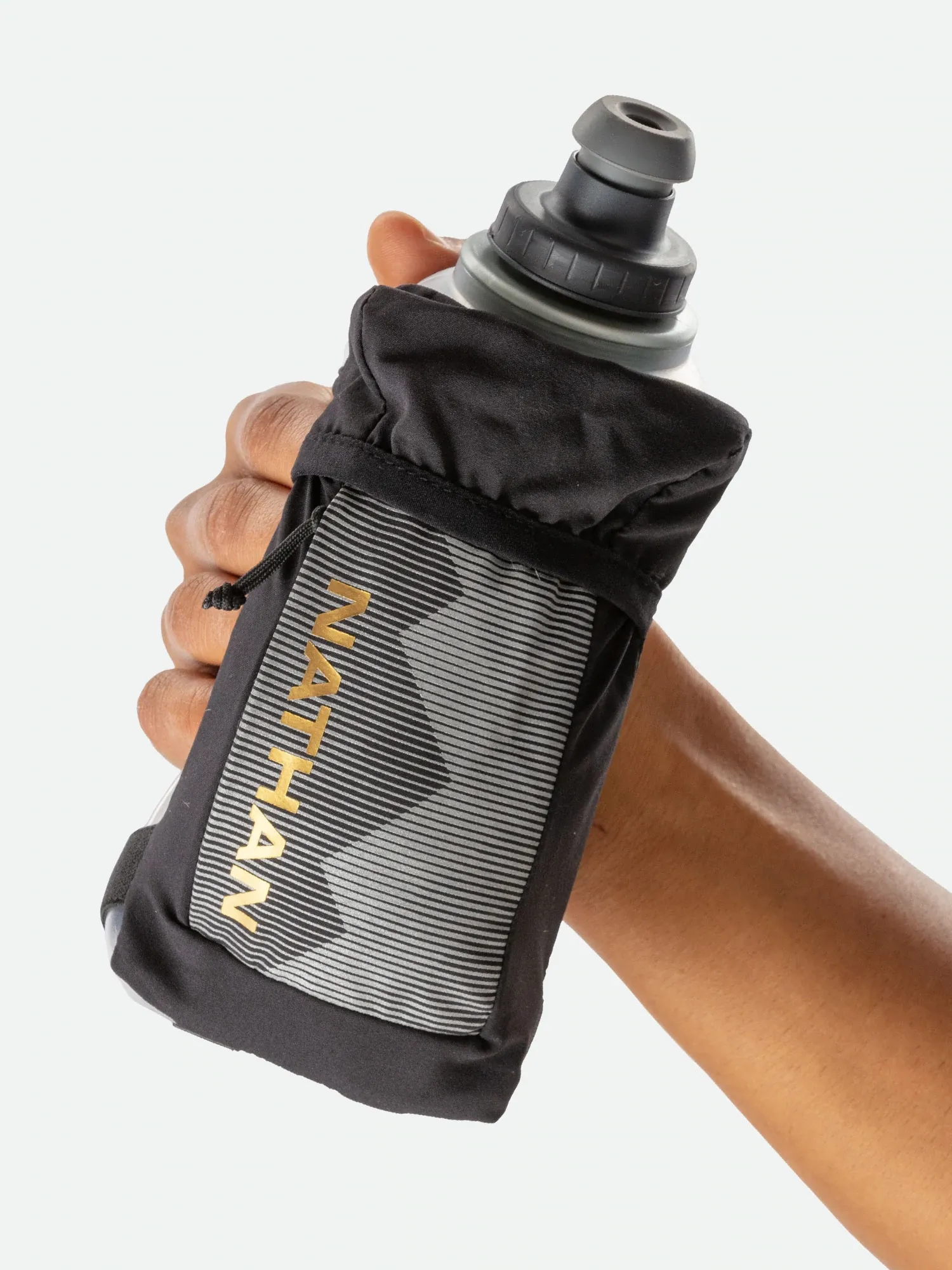 Nathan Quick Squeeze Insulated 18oz Handheld Bottle